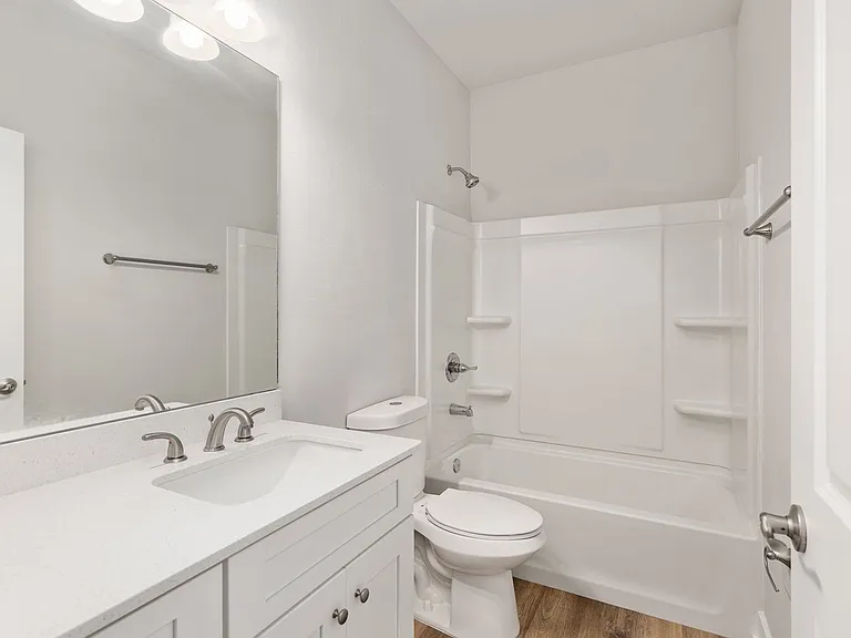 420 NW 1st St — Photo 14