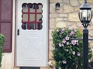 60 Unami Trl, Chalfont, PA 18914
