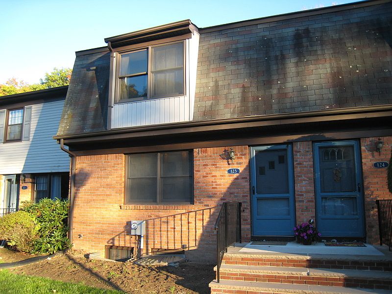 1st image of 125 STEDWICK DR