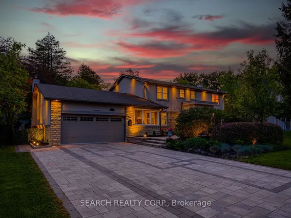 1421 Watersedge Rd, Mississauga, ON L5J 1A3