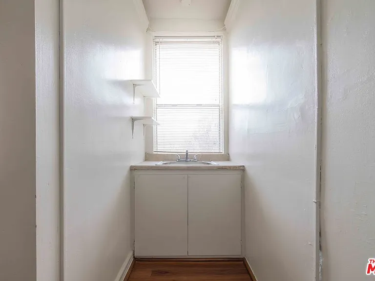2629 W 8th St #C-320 — Photo 11