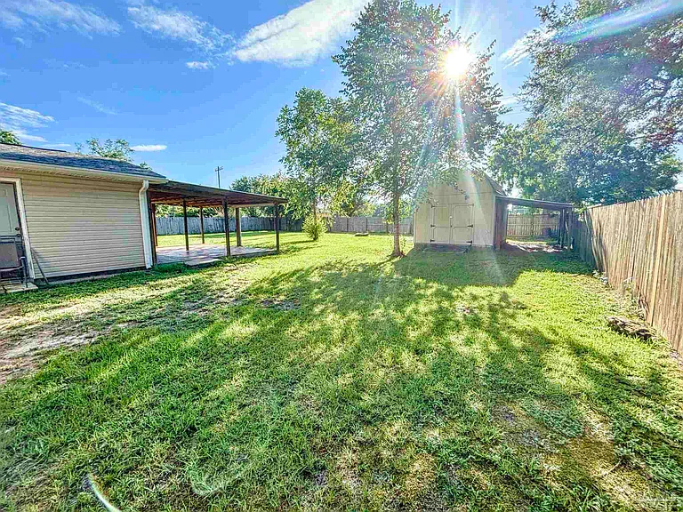 7028 Nathan Rd — Photo 87