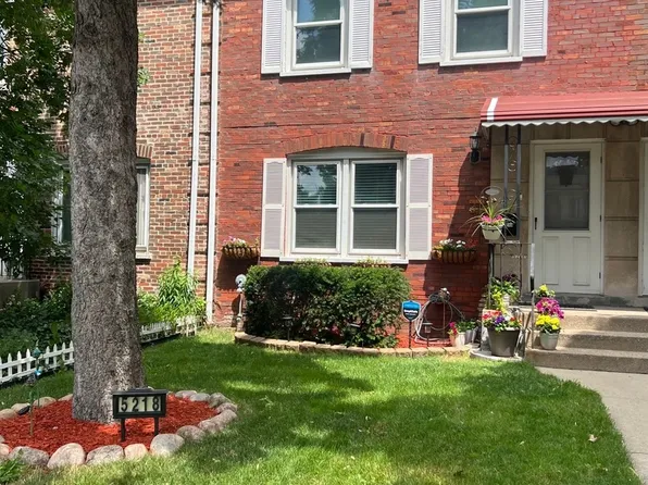 5218 W 63rd Pl, Chicago, IL 60638