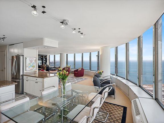 3rd image of 505 N Lake Shore Dr APT 5306