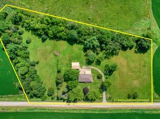 2834 Barrows Ave, Tracy, IA 50256