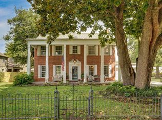 1011 E University St, Springfield, MO 65807