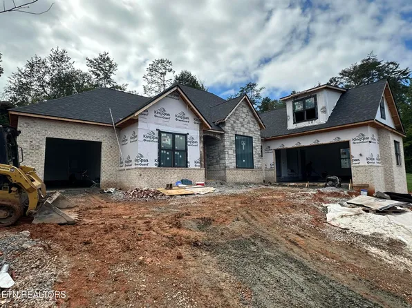 228 Seminole Cir, Loudon, TN 37774