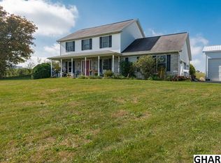 515 Manada Gap Rd, Grantville, PA 17028