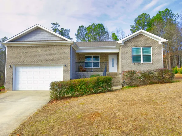 1127 Baylor Ct, Pell City, AL 35125