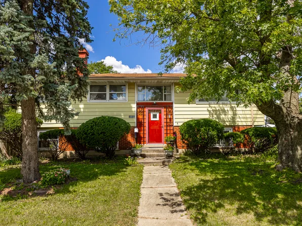 16948 Glen Oaks Dr, Country Club Hills, IL 60478