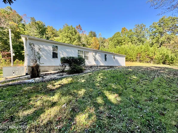 11829 Yarnell Rd, Knoxville, TN 37932