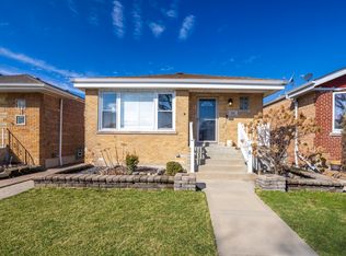 5806 S Menard Ave, Chicago, IL 60638