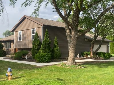 302 Windsor Dr, Ottawa, IL, 61350