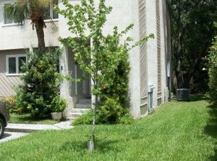 1315 Oak St APT 1, Saint Simons Island, GA 31522