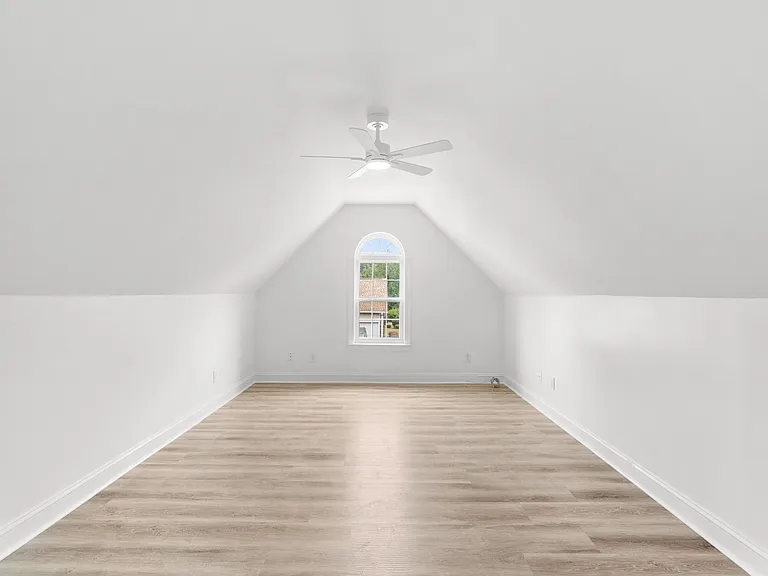 36021 Brampton Dr — Photo 23