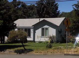 1118 NW Highland Ave, Grants Pass, OR