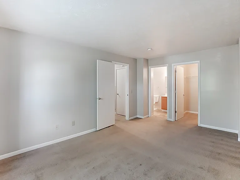 Vista Pointe Apartments — Photo 10