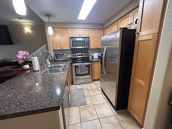 2nd image of 92-1524 Aliinui Dr #1-7