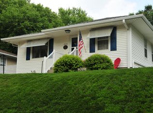 3828 Jackson St, Sioux City, IA 51104