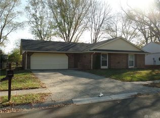 325 Spruceway Dr, Springboro, OH 45066