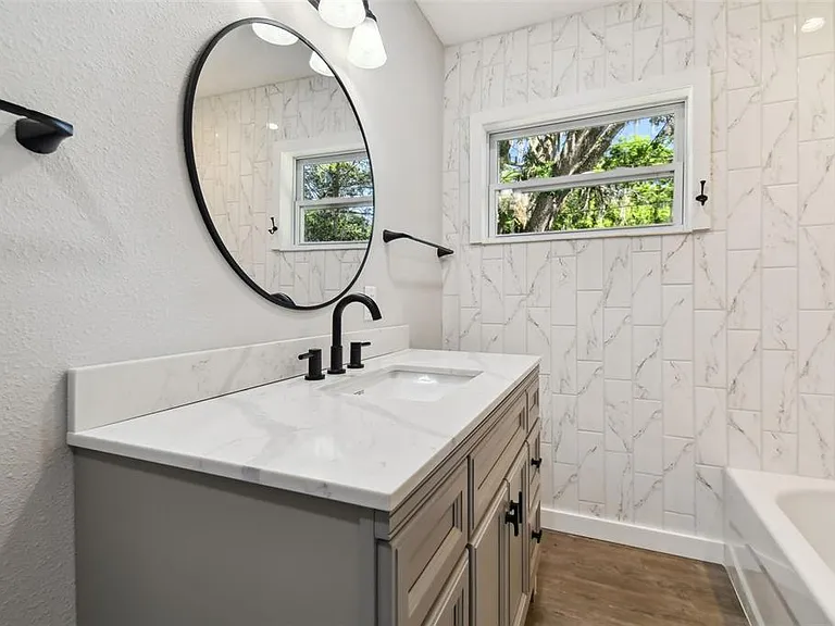 535 W Palmeden Dr — Photo 17