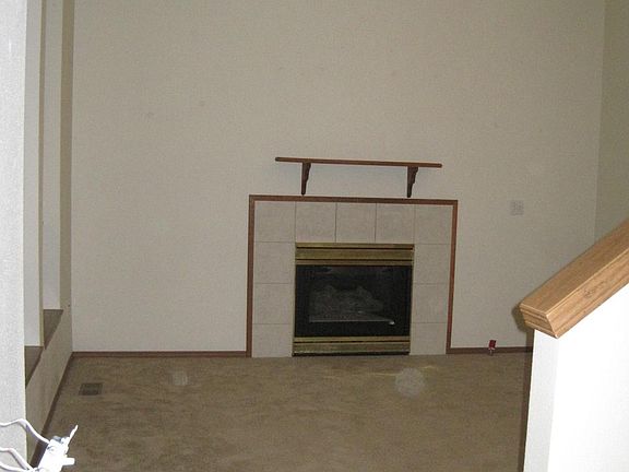4th image of 11317 N Lidgerwood St