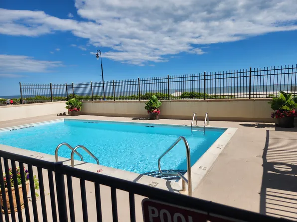 420 Shore Rd APT 3B, Long Beach, NY 11561