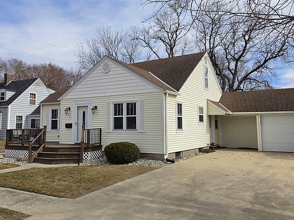 2nd image of 715 9th Ave