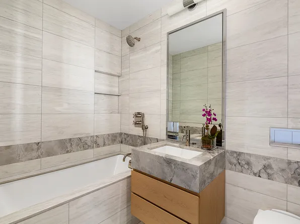 60 East 86th Street image 6 of 11