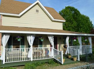 413 Russell St, Leslie, MI