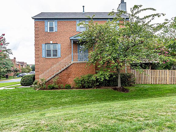 3rd image of 5952 Wescott Hills Way