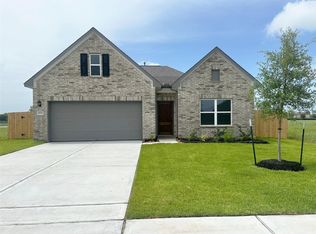 672 Woodhaven Lakes Dr, La Marque, TX 77568