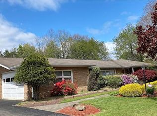 110 Freedom Rd, Butler, PA 16001