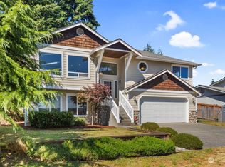 2926 Newell Rd, Camano Island, WA 98282