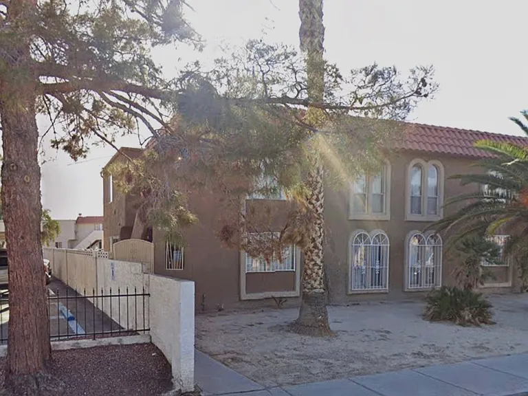 4410 Newsom Cir — Photo 2