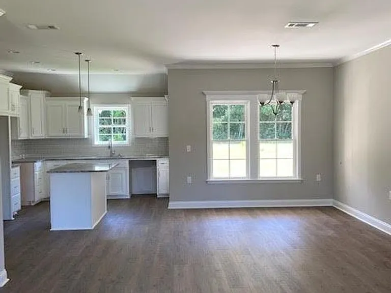 36 Lancer Ln — Photo 4