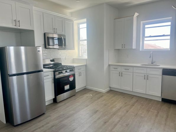 280 Macarthur Ave #3
