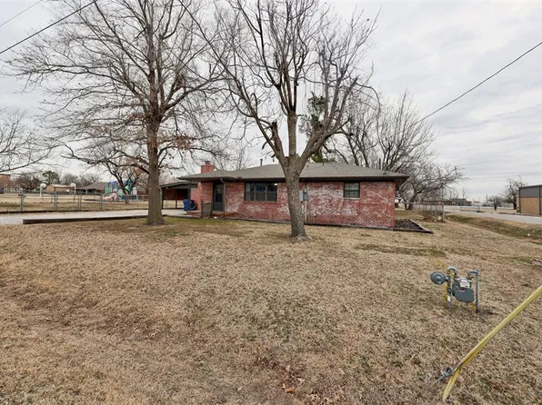 204 N Cherry Ave, Union City, OK 73090