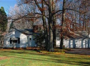 9491 Prospect Rd, Strongsville, OH 44149