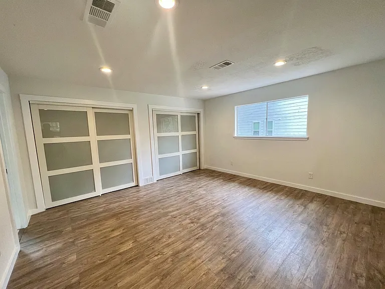 211 Mill Creek Dr — Photo 20