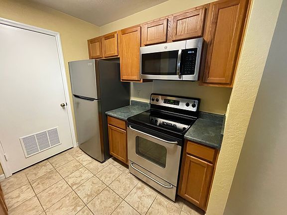 2nd image of 14885 Pleasant Bay Ln APT 4202