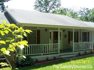 738 Rome Beauty Dr, Linden, VA 22642