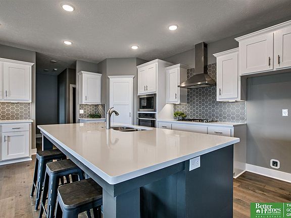 5th image of 2602 N 185th St