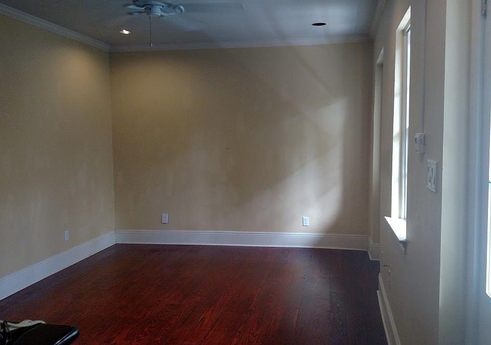1st image of 618 Dauphine St APT 6