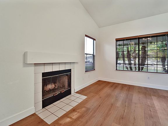 5th image of 5055 Teixeira Way