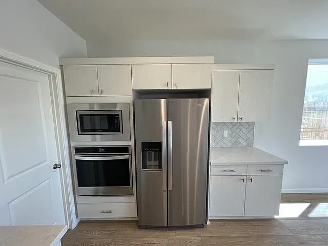 1229 Traverse Dr S — Photo 6