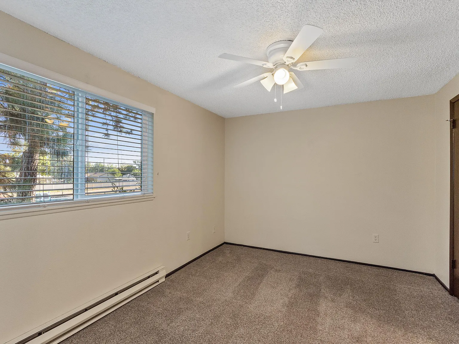 1 bed, 645 sqft, $995 — Photo 4