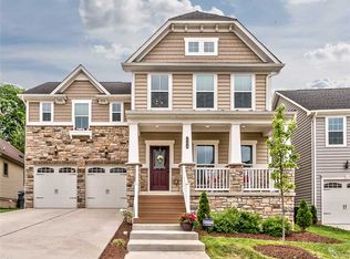 214 Boardwalk Dr, Cranberry Township, PA 16066