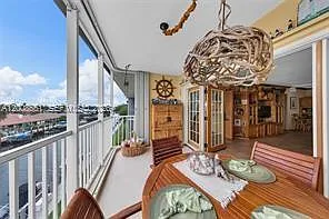 3050 NE 48th Ct #405 — Photo 8