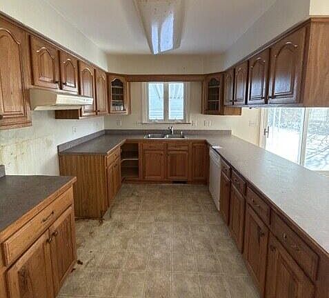 5th image of 3815 Walton Dr